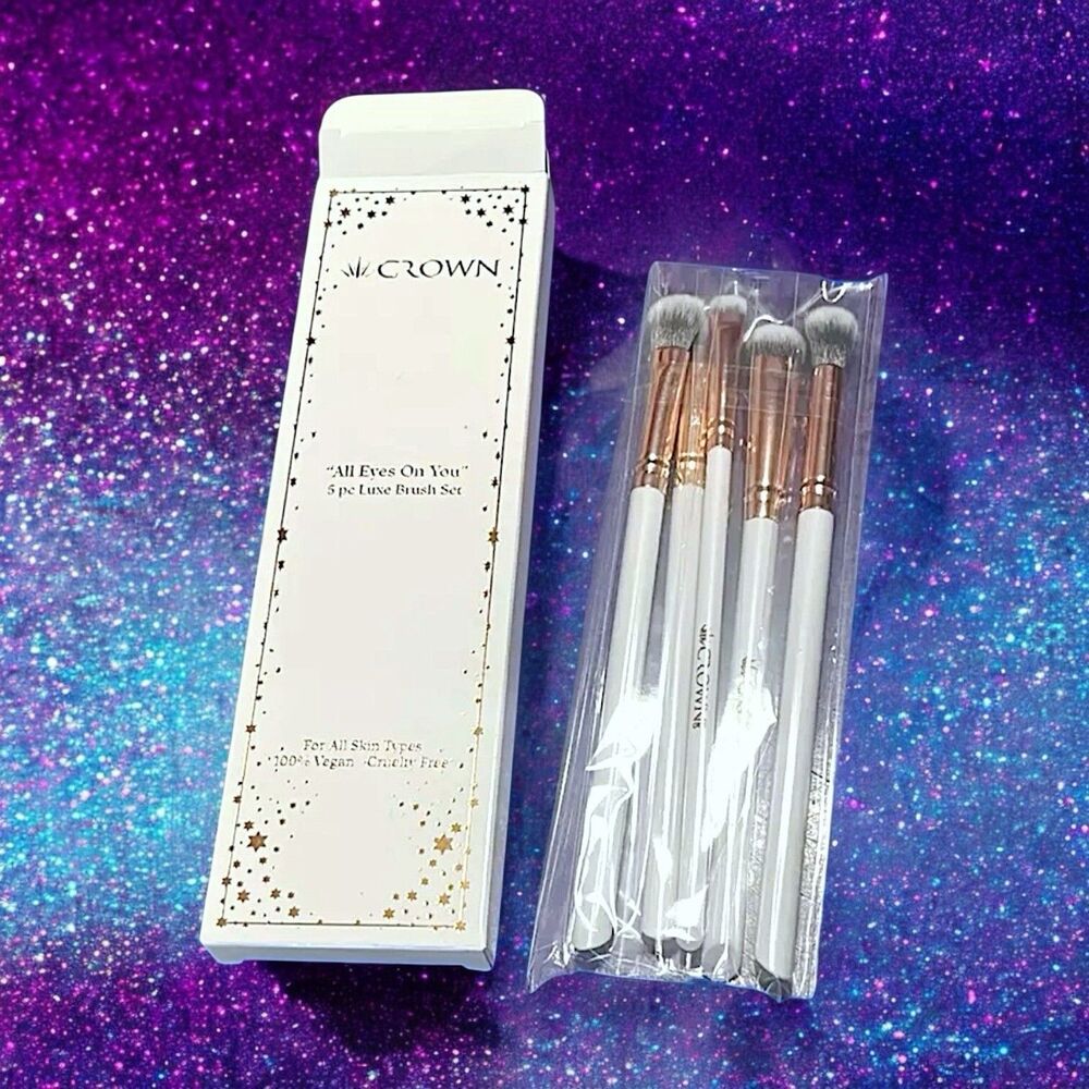 Crown Brush All Eyes On You 5 Piece Vegan Eyeshadow Brush Set $34 New In Box